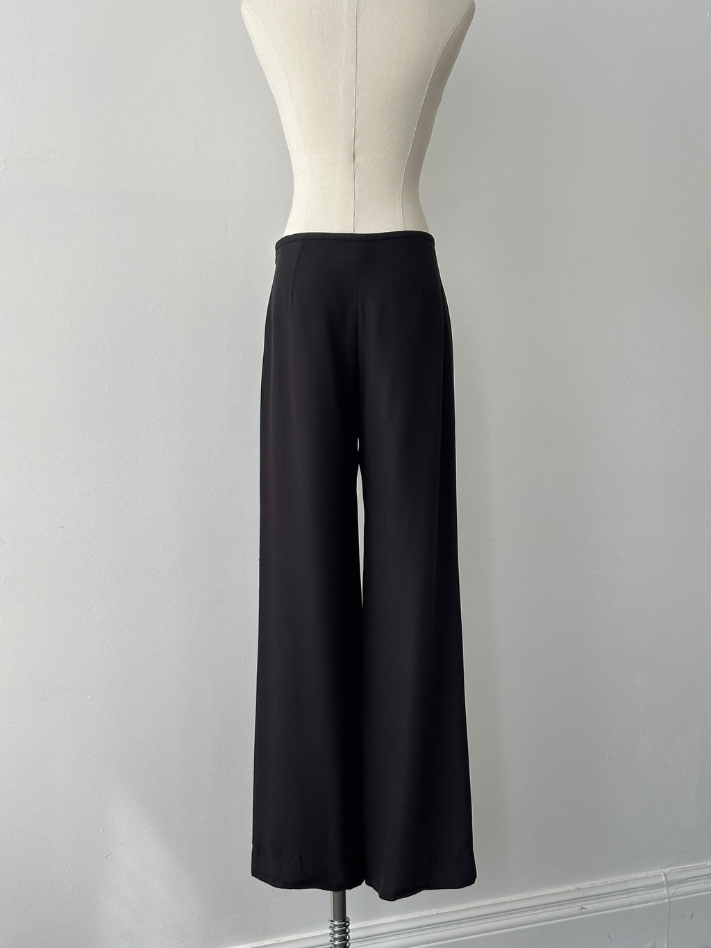 Armani Collezioni 2000s Silk Wide Leg Trousers - W28